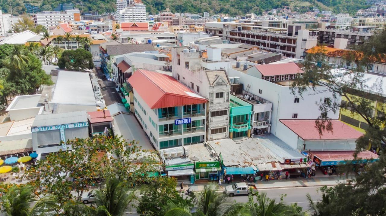 Time Out Hotel Patong Eksteriør billede